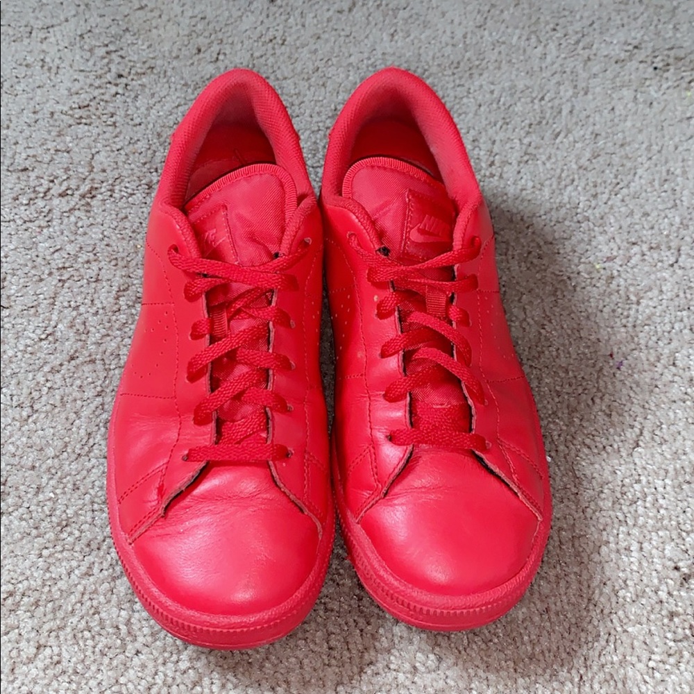 Nike Tennis classic preimuim